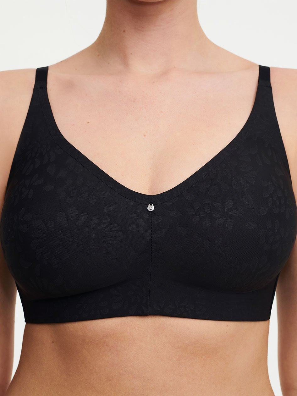 Black Chantelle Comfort Chic Back Smoothing Full Support Wireless Women Bras | KEW5221TB